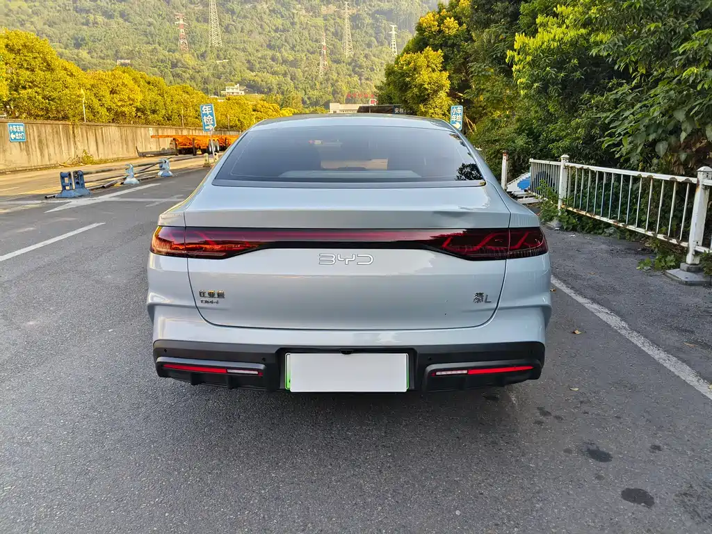 BYD Qin L 2025 — фото 9