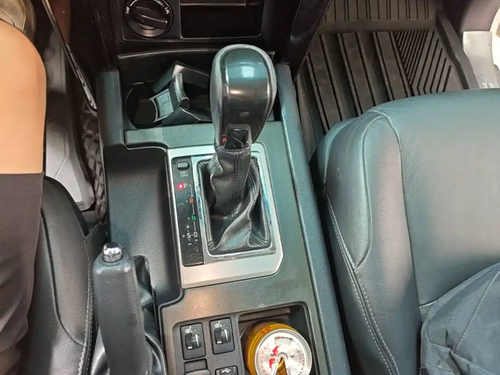 Toyota Prado 2017 — фото 14
