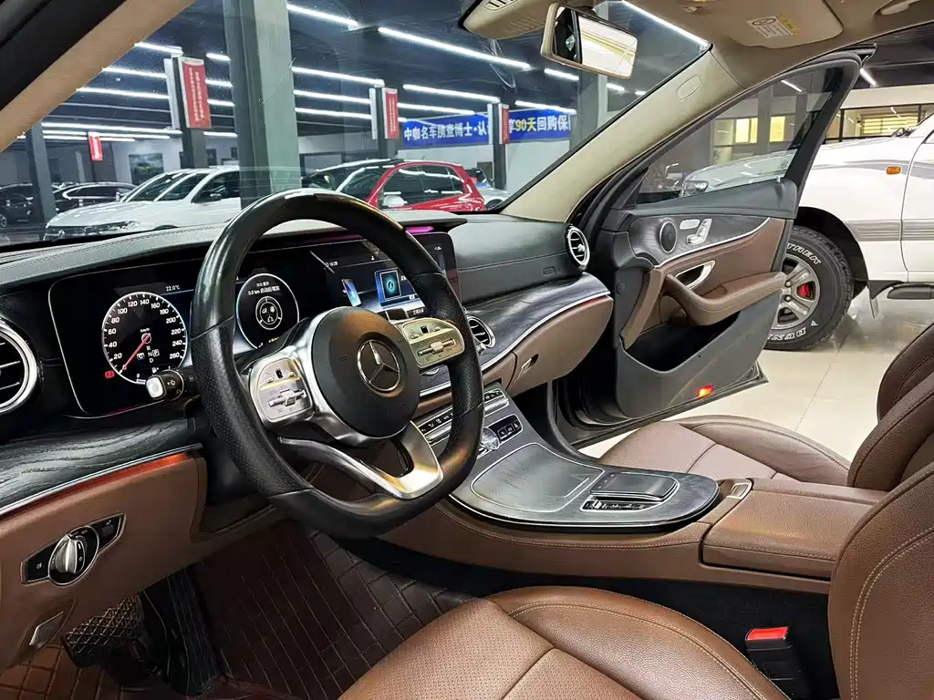 Mercedes-Benz E-Class 2019 — фото 5