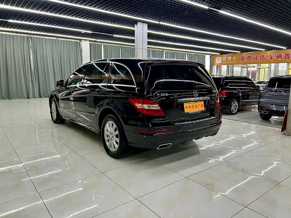 Mercedes-Benz R-Class 2014