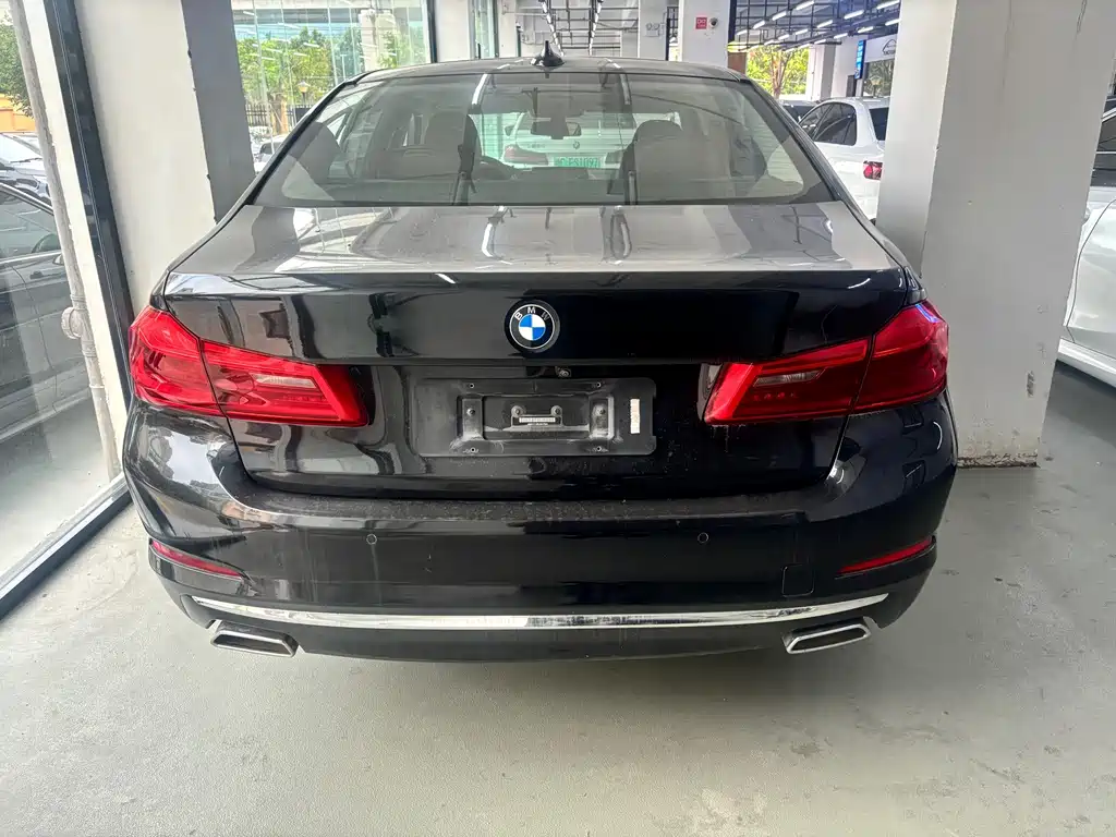 BMW 5 Series 2020