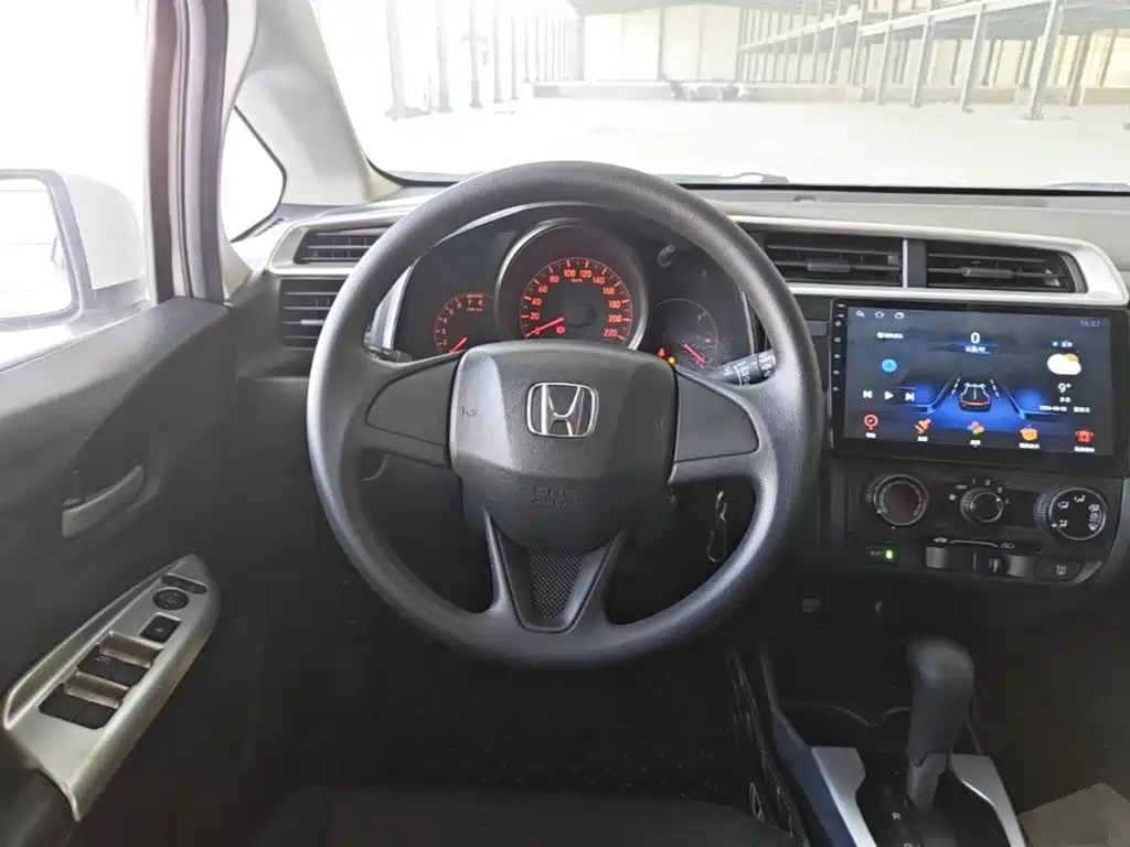 Honda Fit 2019 — фото 11
