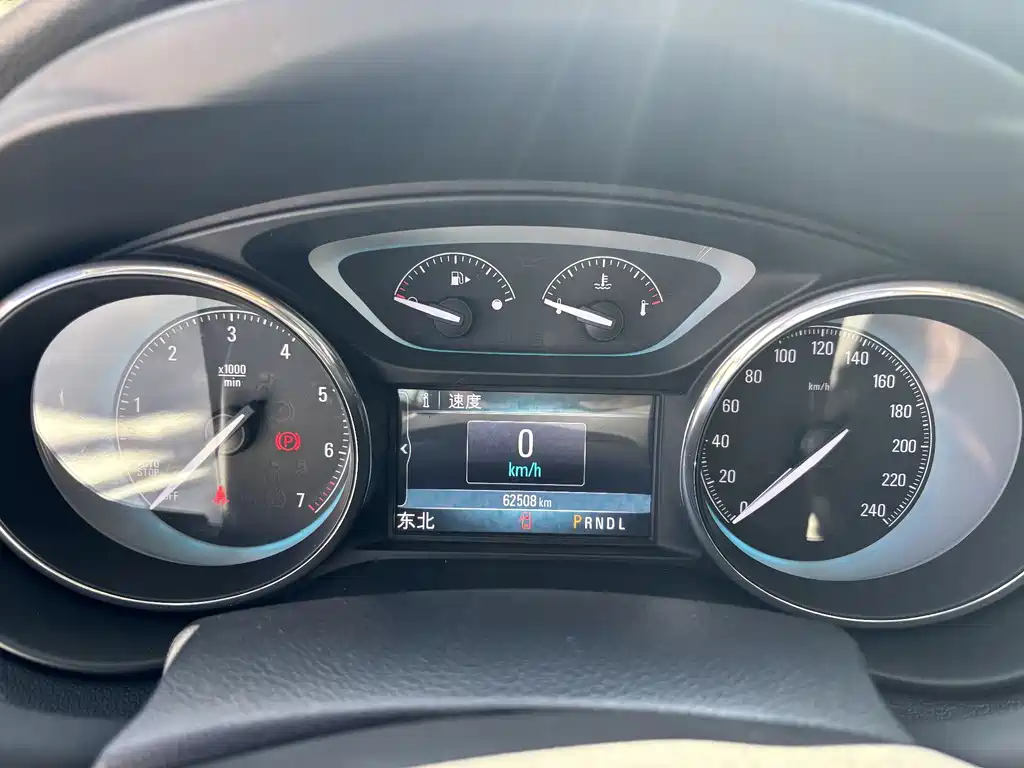 Buick Envision Plus 2015 — фото 14