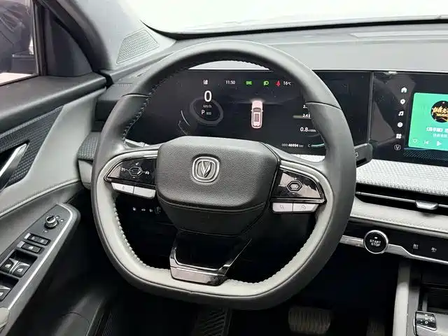 Changan CS75PLUS 2023 — фото 10