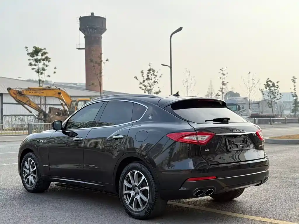 Maserati Levante 2020 — фото 5
