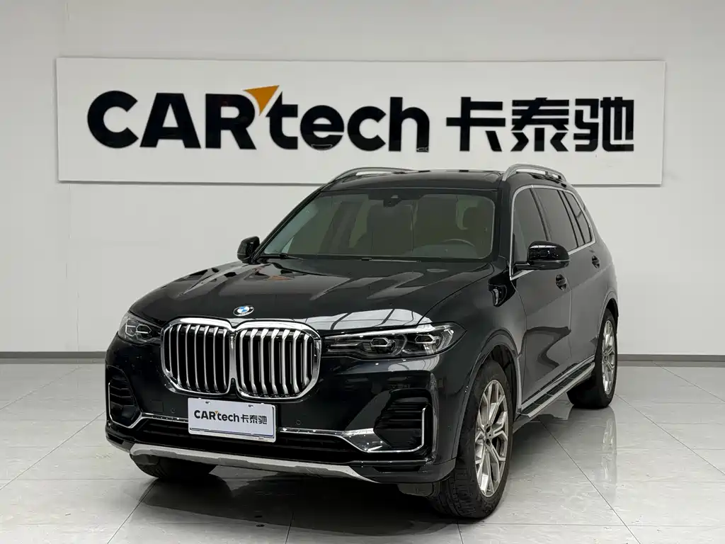 BMW X7 2021