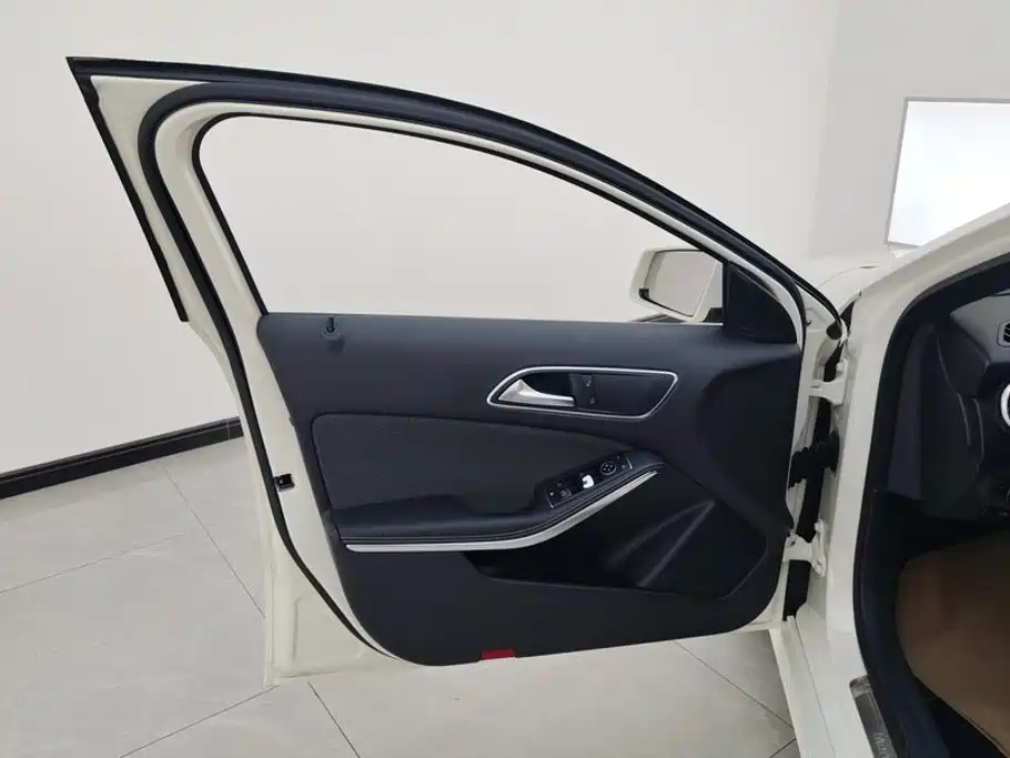 Mercedes-Benz A-Class 2016