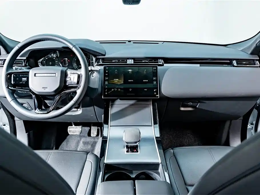 Land Rover Velar 2024 — фото 13