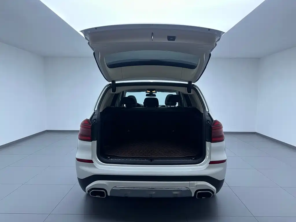 BMW X3 2019 — фото 15