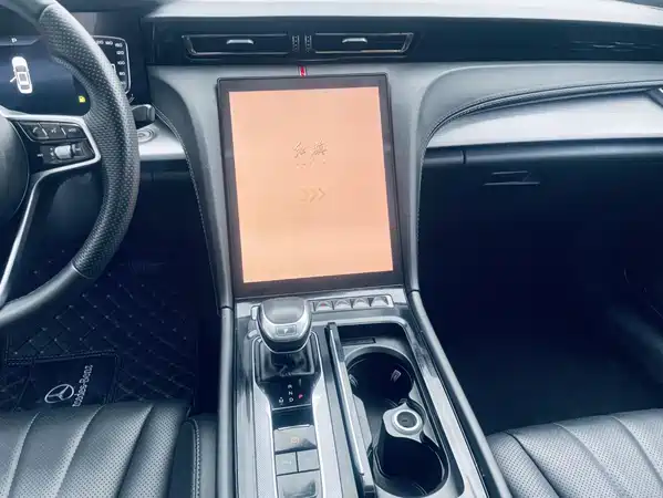 Hongqi H5 2023
