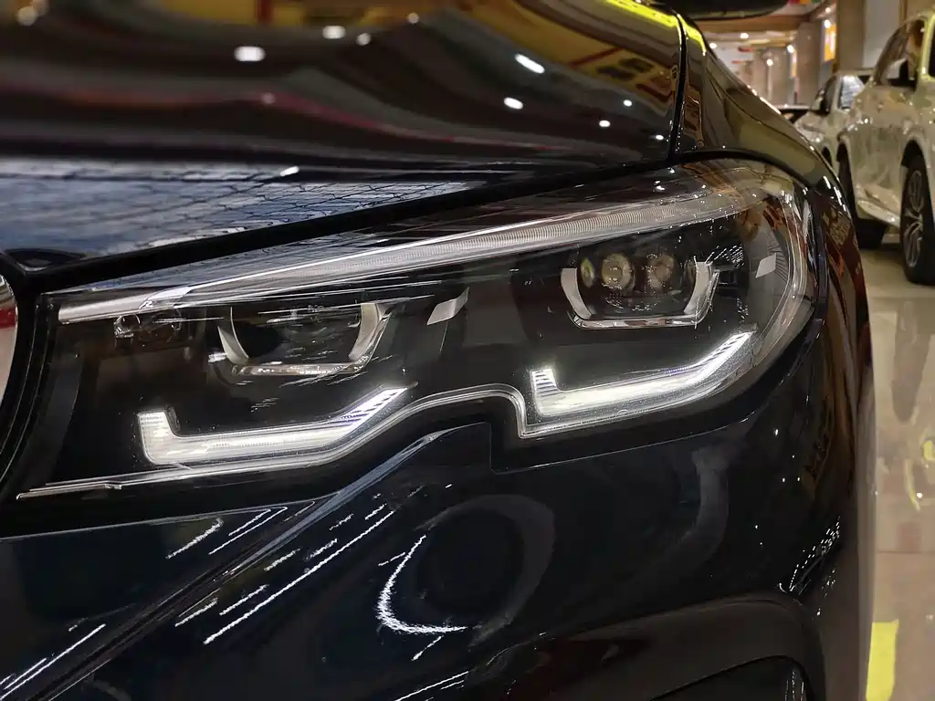 BMW 3 Series 2021