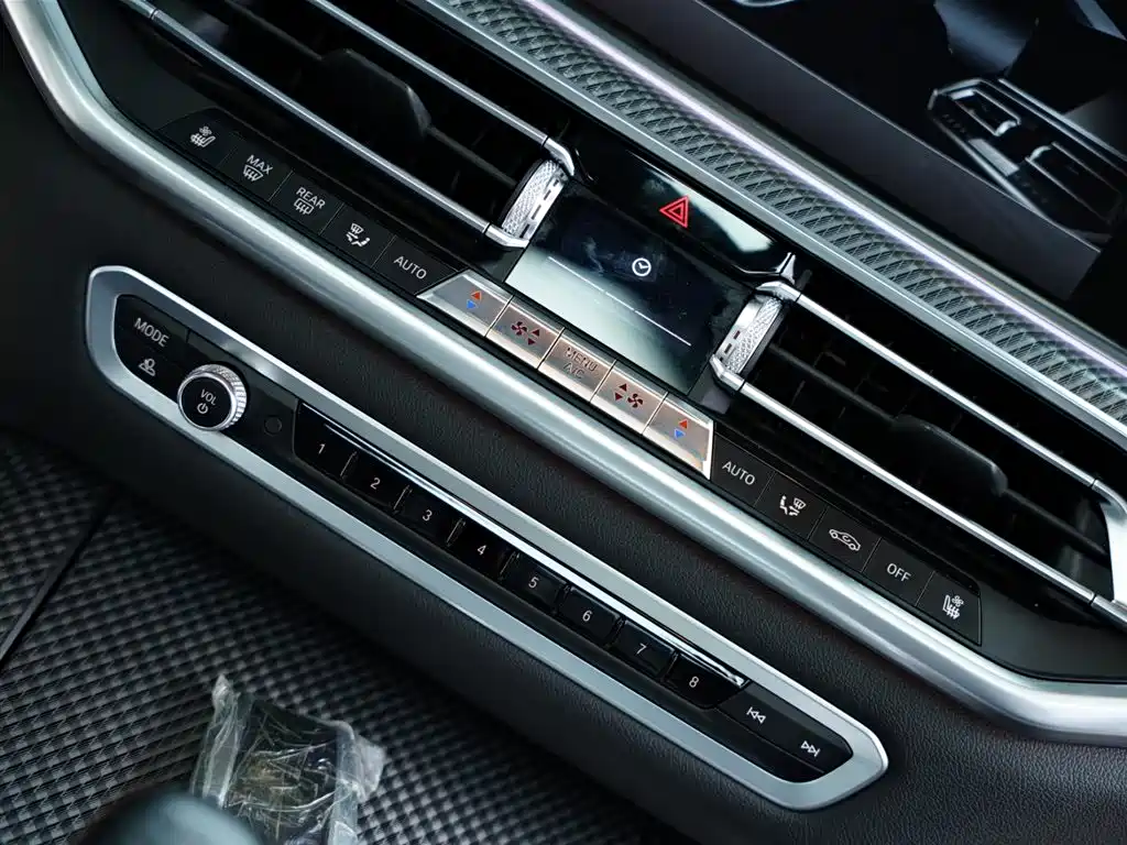 BMW X5 M 2020 — фото 50