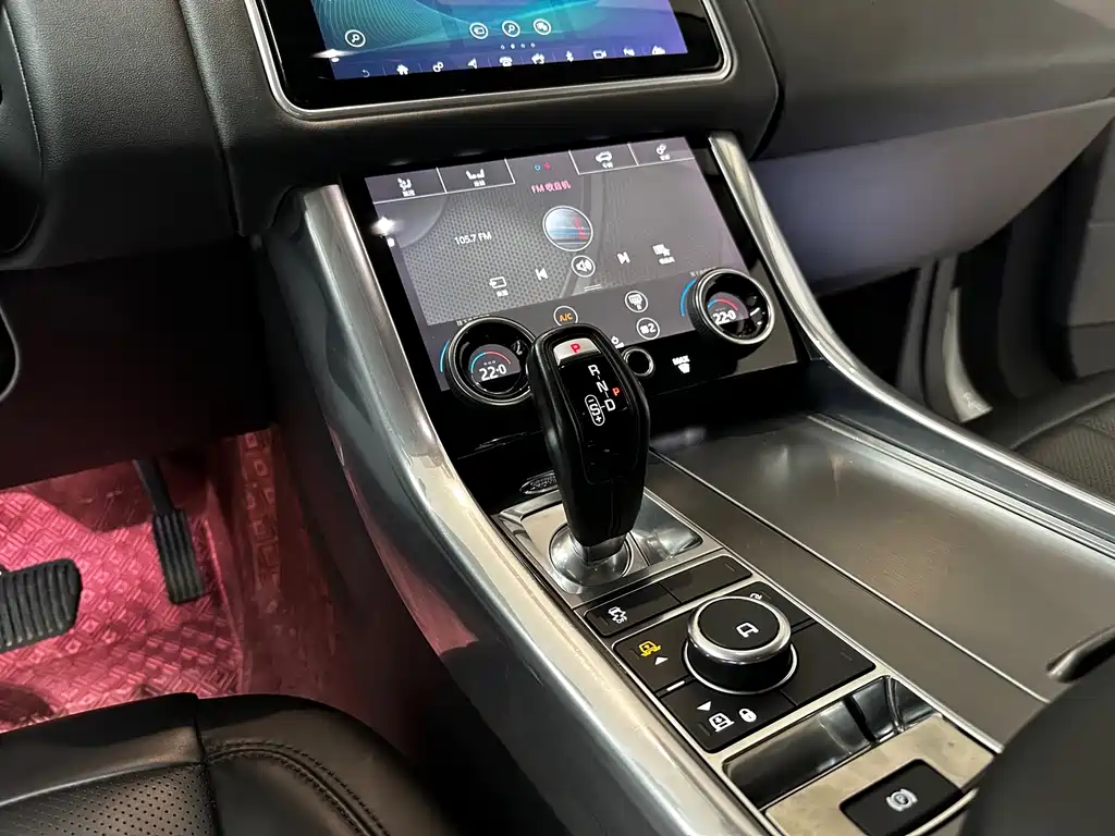 Land Rover Range Rover Sport 2019 — фото 12