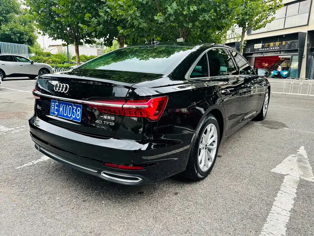Audi A6L 2022 — фото 6