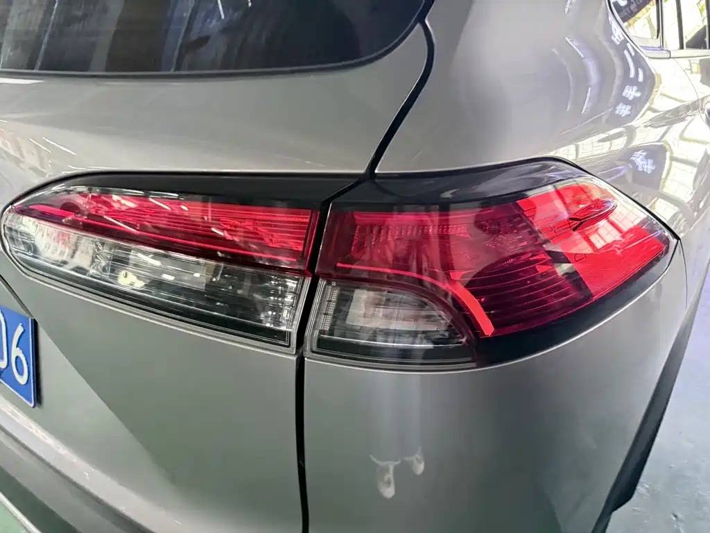 Toyota Corolla Cross 2022 — фото 20