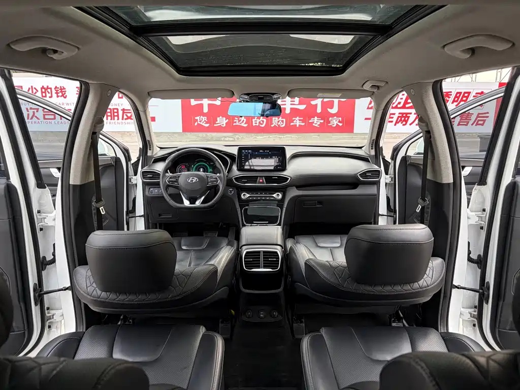 Hyundai Santa Fe 2019 — фото 7