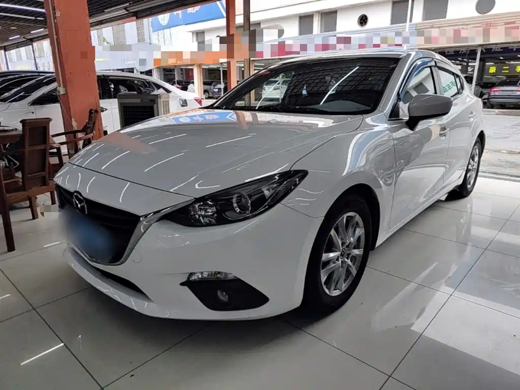 Mazda 3 Axela 2016 — фото 1