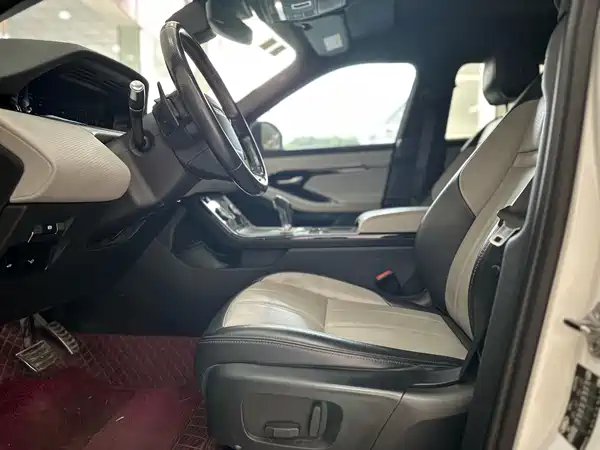 Land Rover Range Rover Evoque 2020