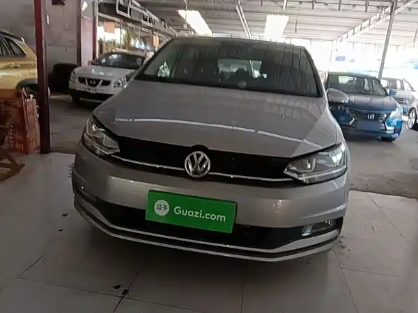 Volkswagen Touran 2016