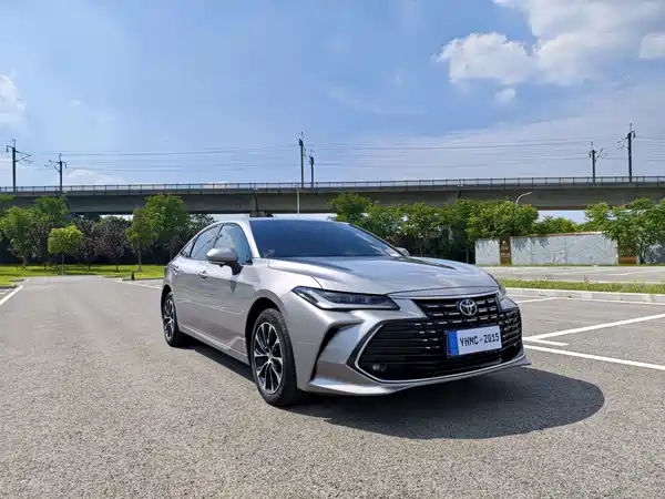 Toyota Avalon 2023