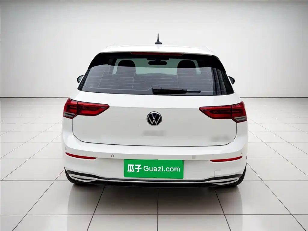 Volkswagen Golf 2021