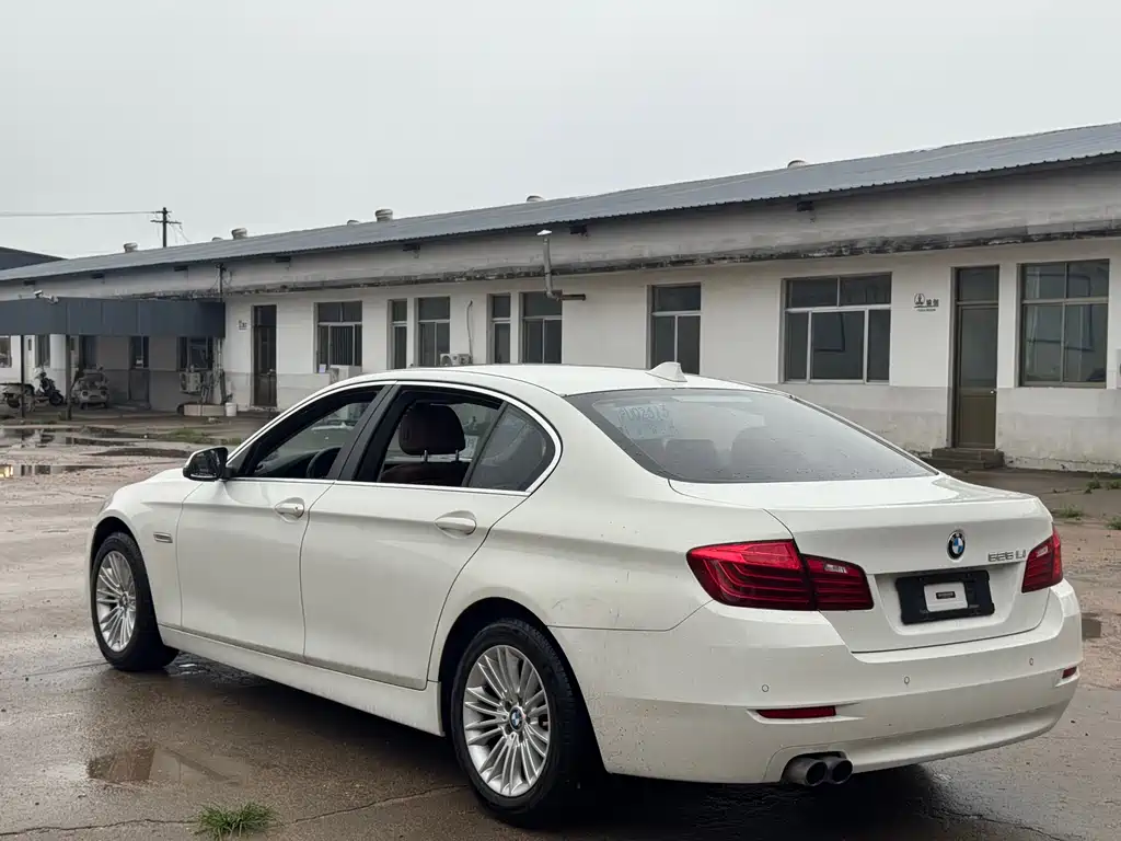 BMW 5 Series 2016