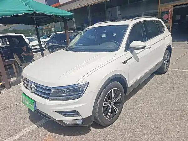 Volkswagen Tiguan L 2017