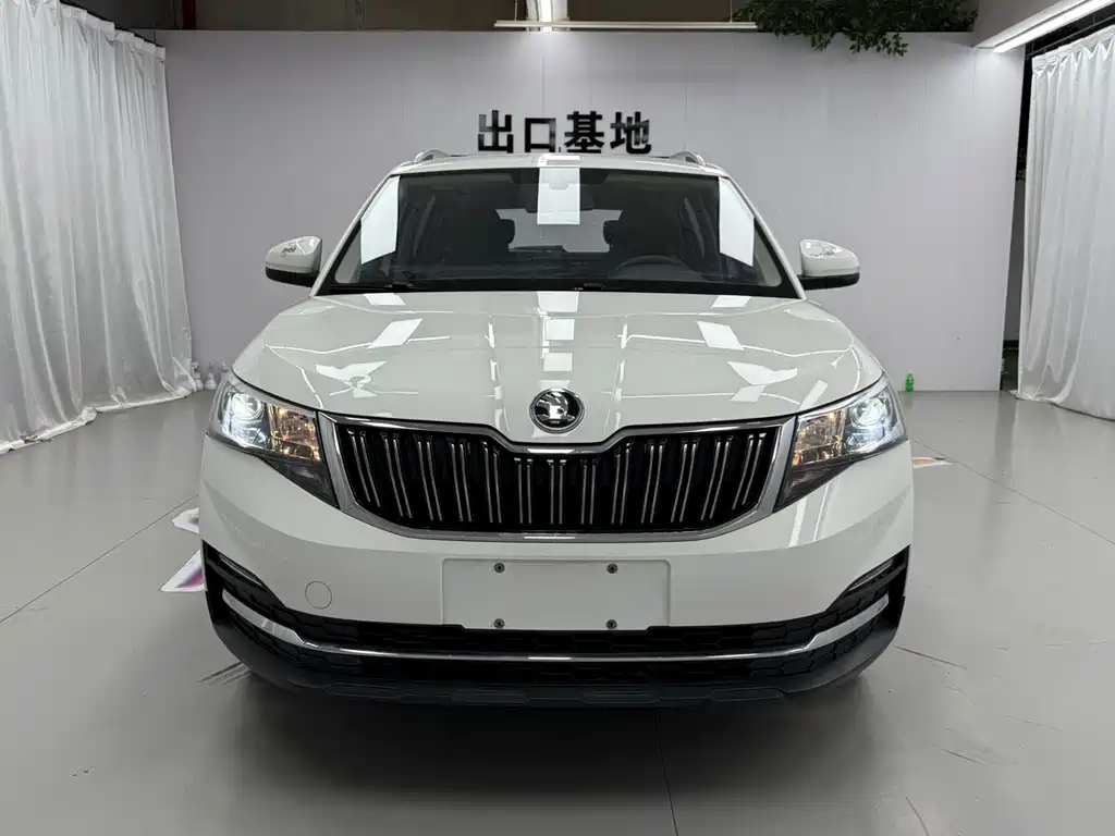 Skoda Kamiq 2022 — фото 2