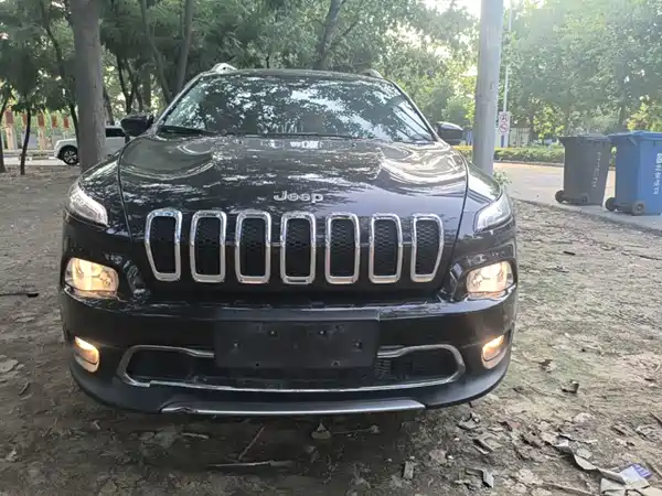 Jeep Cherokee 2018