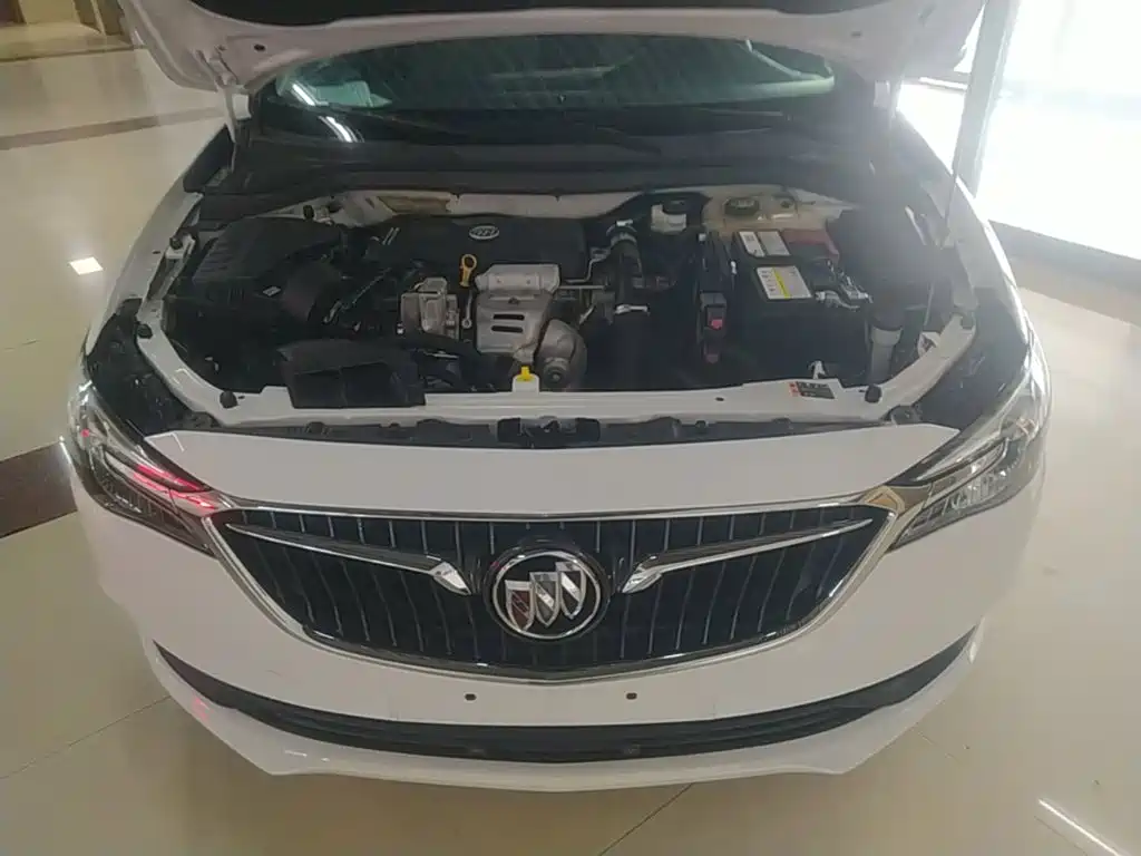 Buick Excelle 2019 — фото 20