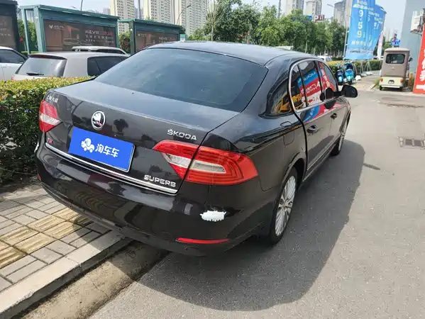 Skoda Superb 2013