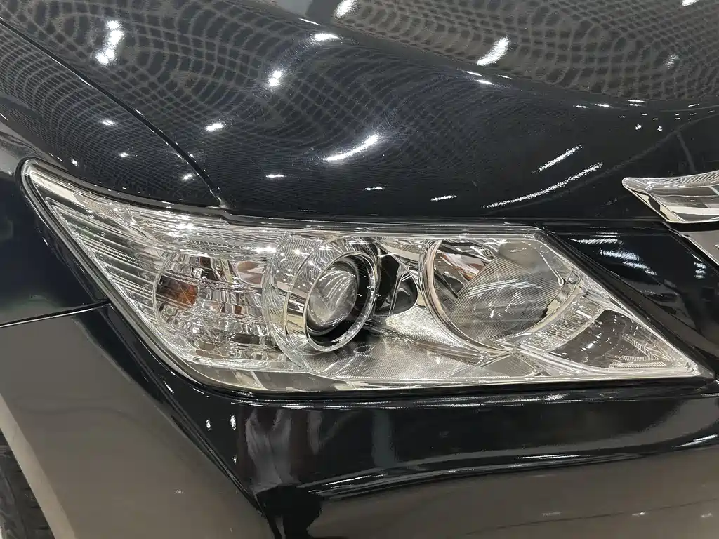 Toyota Camry 2013 — фото 14