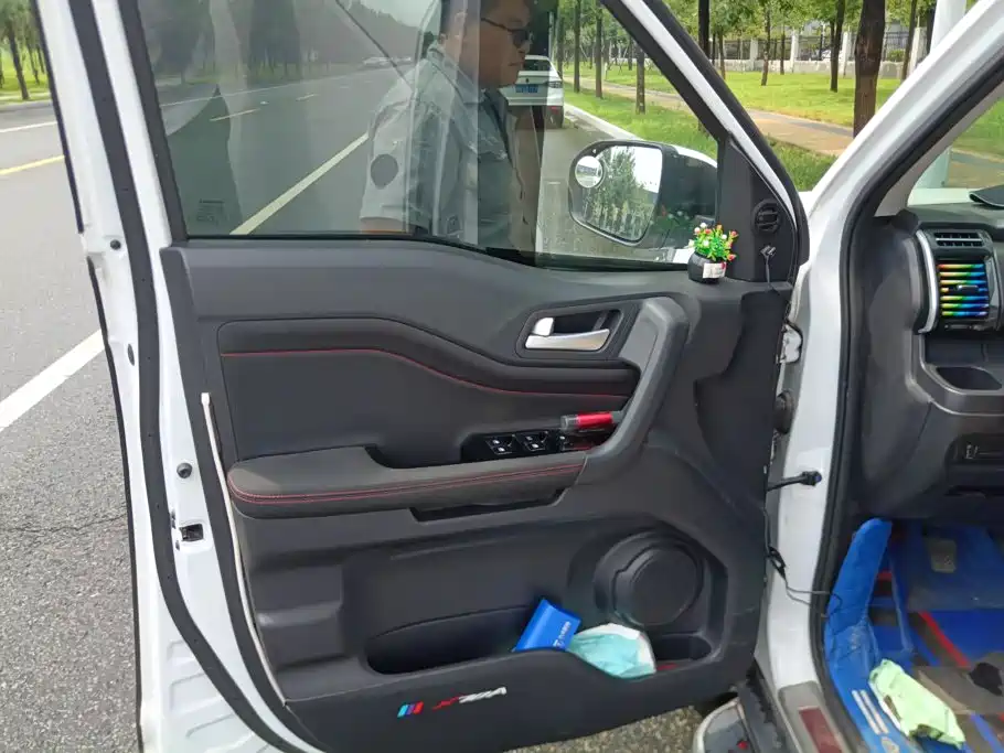 Changan Auchan X70A 2019 — фото 7