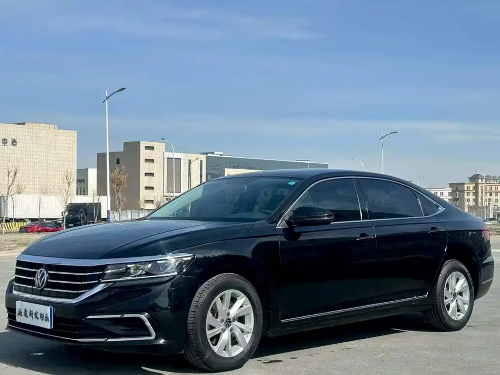 Volkswagen Passat 2021
