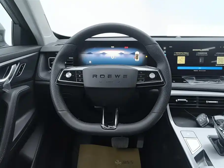 Roewe RX5 New Energy 2026 — фото 15