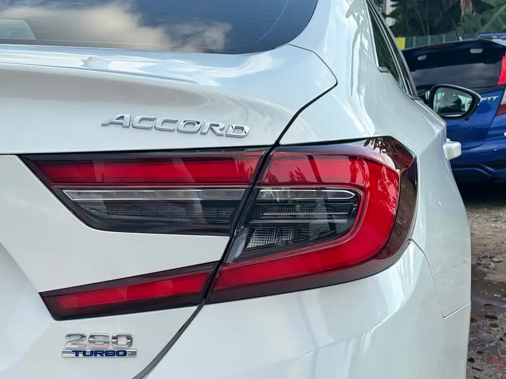 Honda Accord 2021 — фото 14