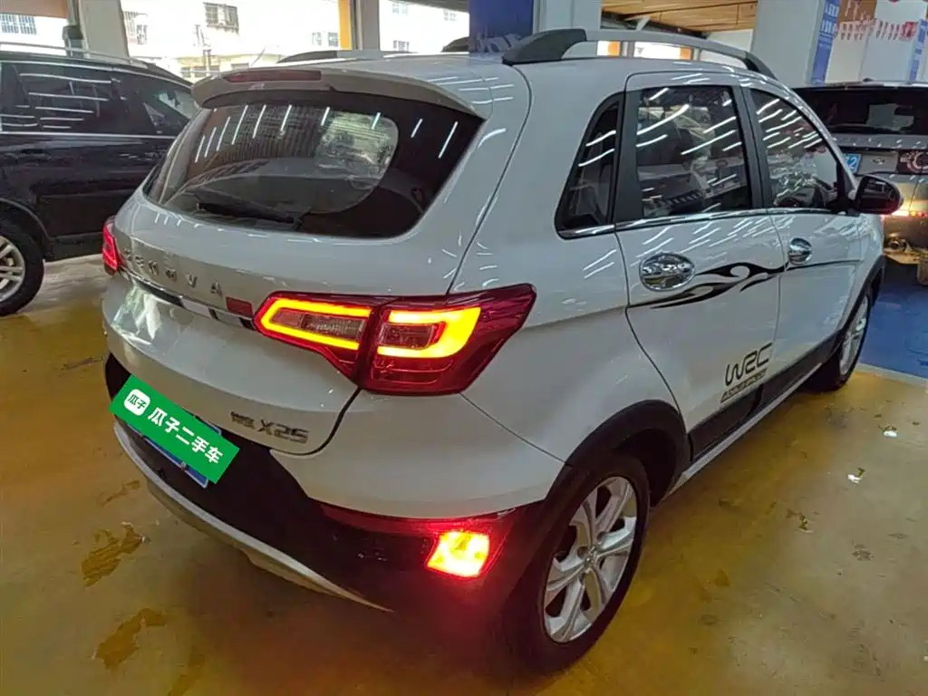 BAIC Senova X25 2017 — фото 7
