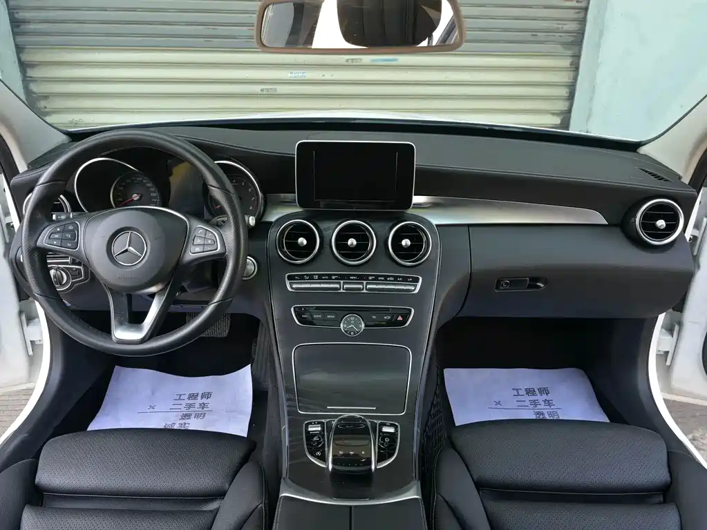 Mercedes-Benz C-Class 2018 — фото 9