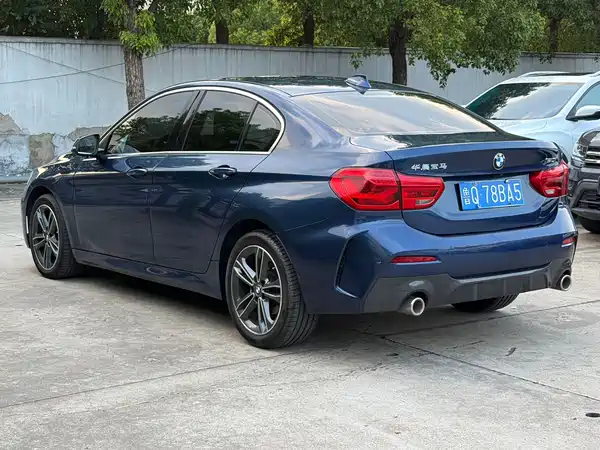 BMW 1 Series 2022