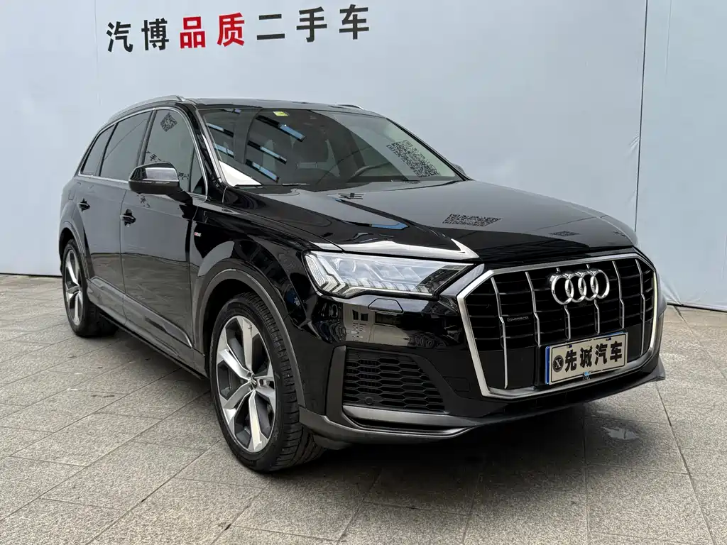 Audi Q7 2020 — фото 3