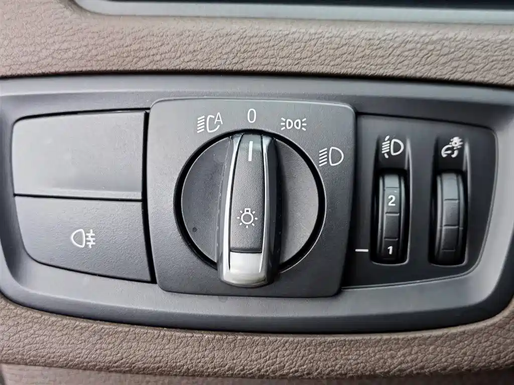 BMW X1 2020 — фото 21