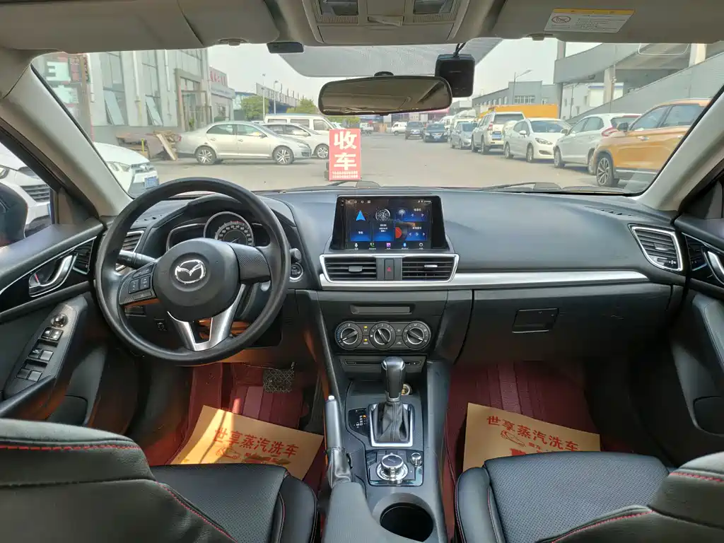 Mazda 3 Axela 2016 — фото 13