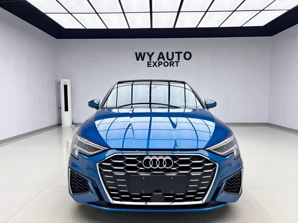 Audi A3 2021 — фото 2