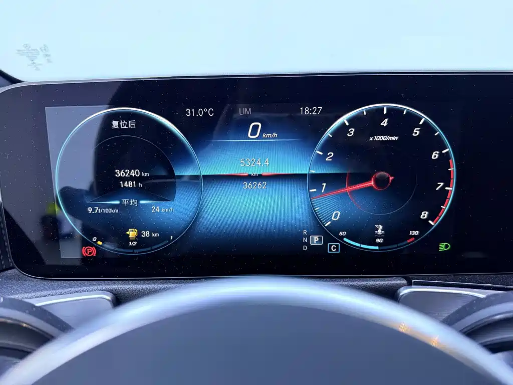 Mercedes-Benz GLB 2020 — фото 10