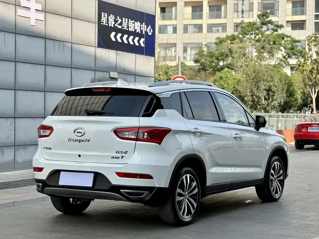 GAC Motor Trumpchi GS4 2017 — фото 9