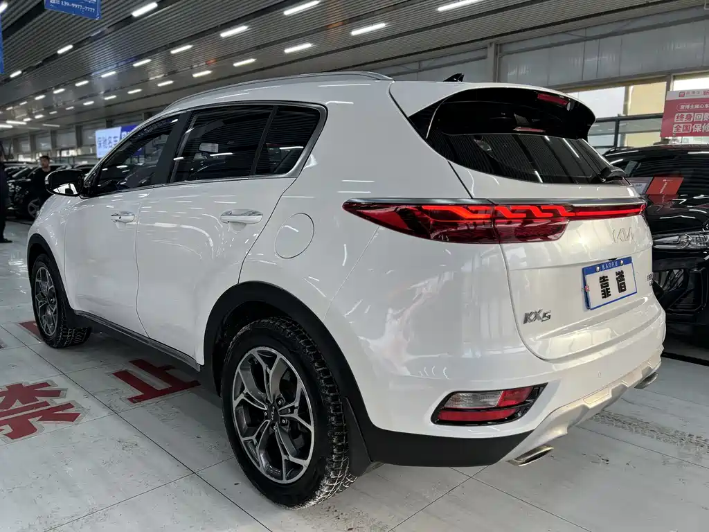 Kia KX5 2022 — фото 8