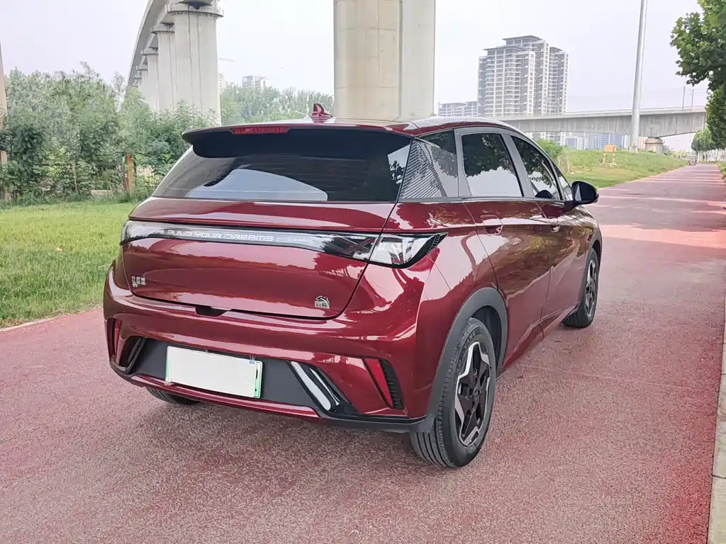 BYD Dolphin 2022