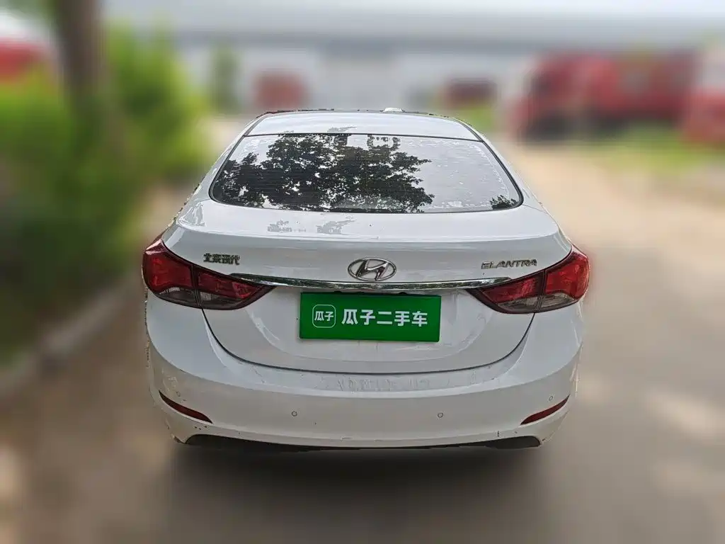 Hyundai Elantra 2016