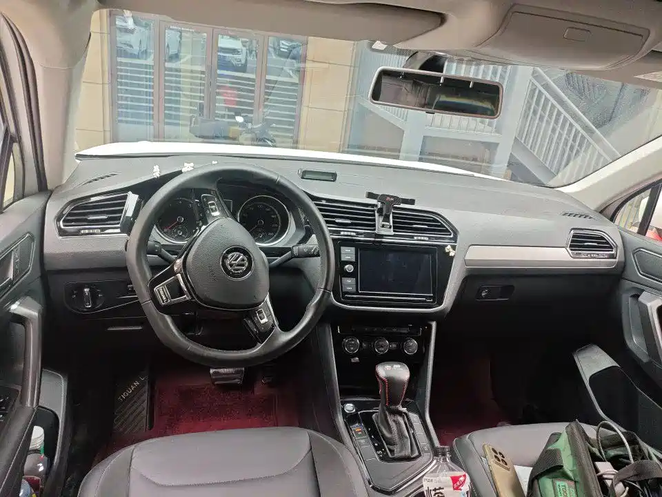 Volkswagen Tiguan L 2019 — фото 5