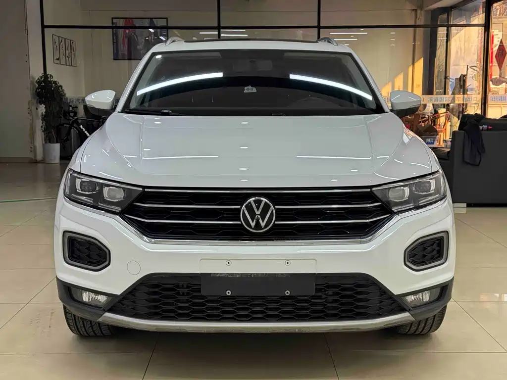 Volkswagen T-Roc 2021 — фото 2